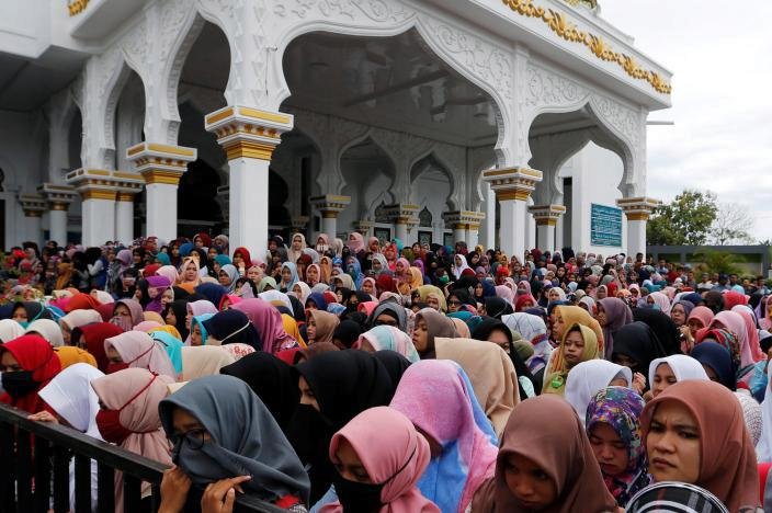Veřejná bičování nejsou v některých částech Indonésie výjimkou