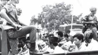 Před 55 lety skončil levičácký pokus o převrat v&nbsp;Indonésii&nbsp;jedním z&nbsp;největších masakrů po druhé světové válce