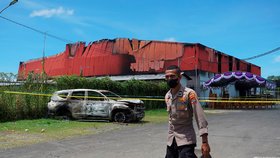 Při požáru diskotéky v indonéském městě Sorong zemřelo nejméně 18 lidí,