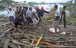 Indonéský ostrov Sulawesi zasáhlo zemětřesení, způsobilo až třímetrové vlny tsunami (28.9.2018)