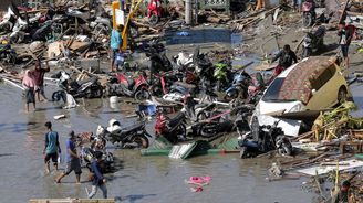 Indonésie hlásí už 832 potvrzených mrtvých po zemětřesení a cunami. Číslo zdaleka není konečné