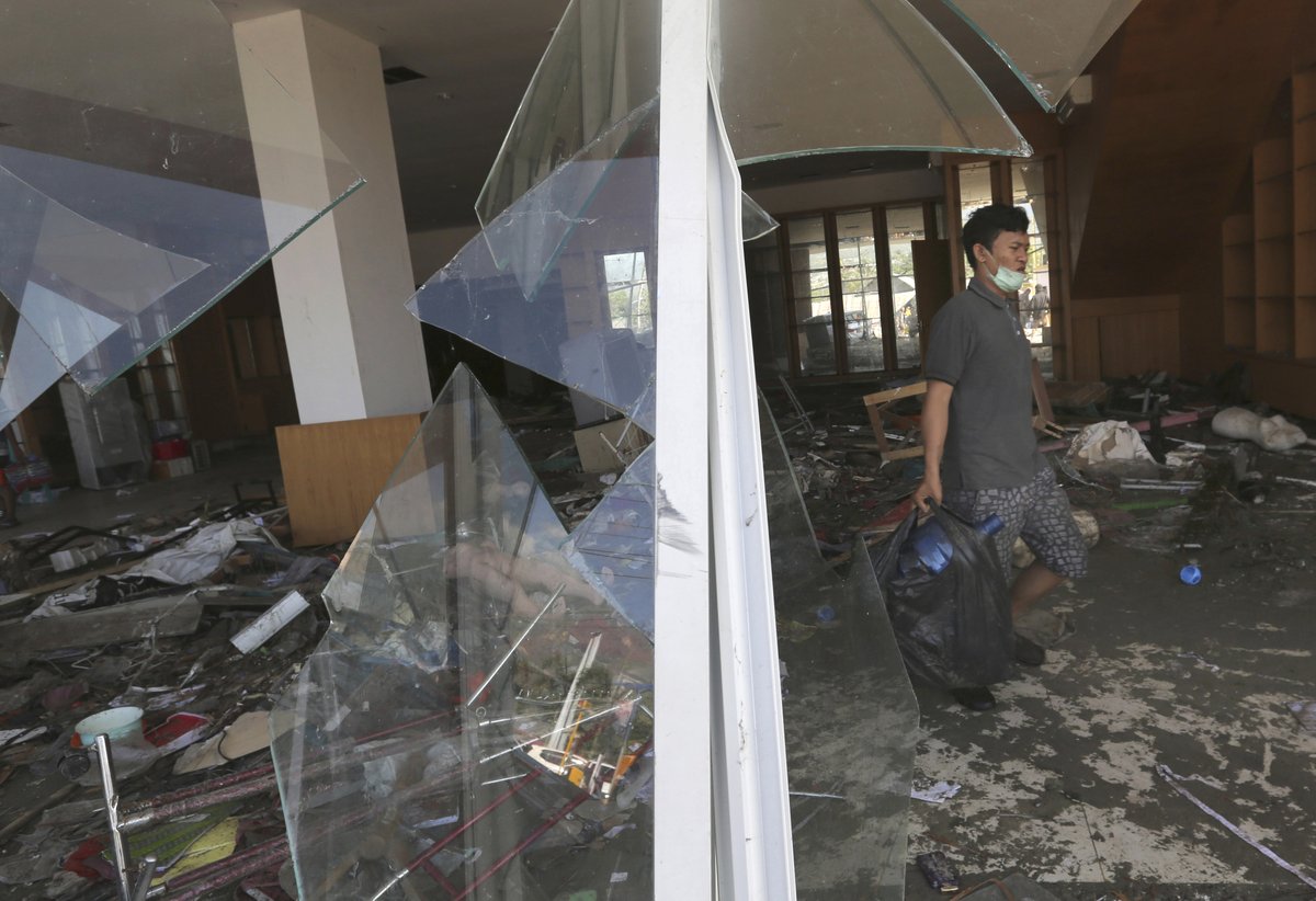 Zkáza na indonéském ostrově Sulawesi: Zasáhlo jej zemětřesení a následná tsunami