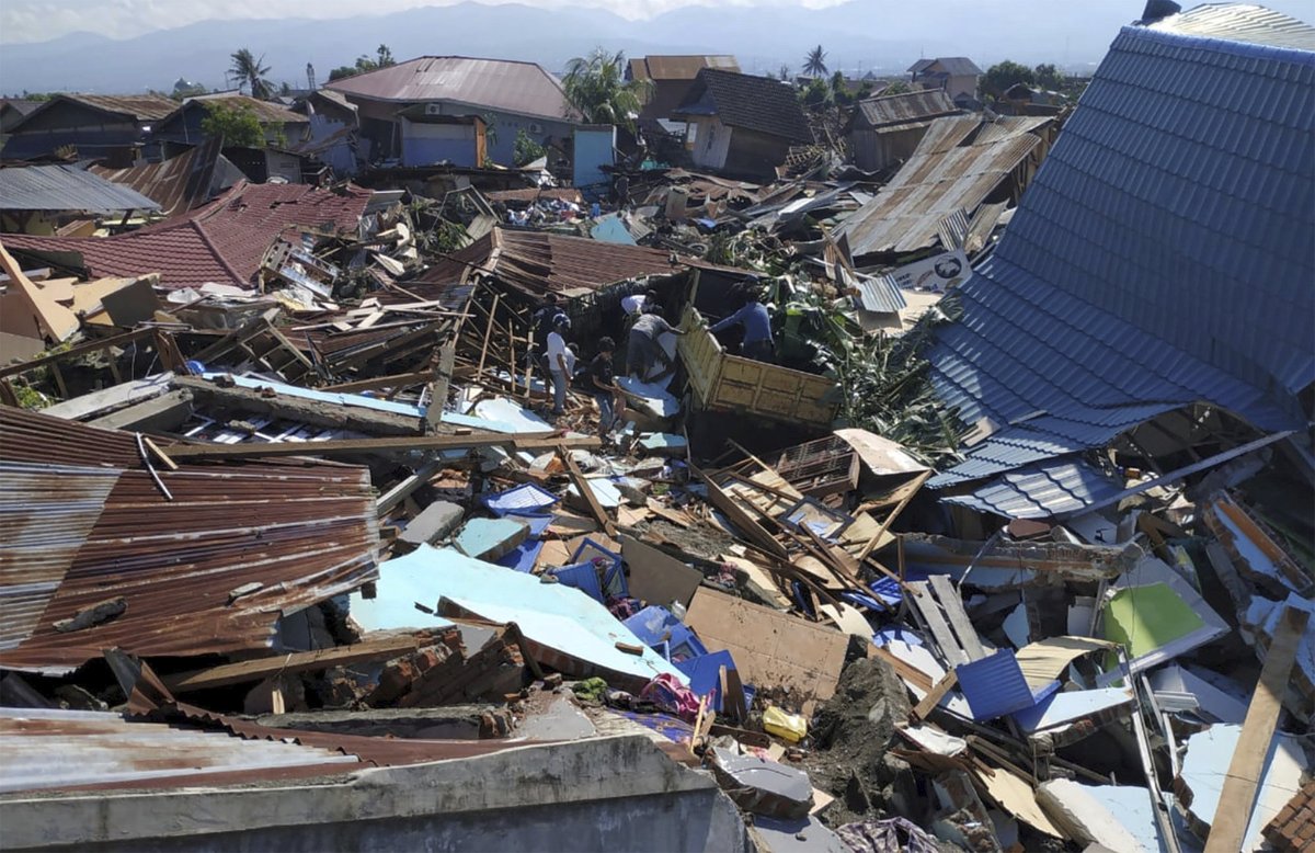 Zkáza na indonéském ostrově Sulawesi: Zasáhlo jej zemětřesení a následná tsunami