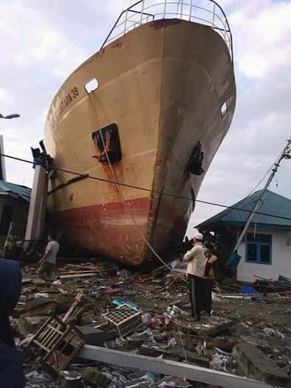 Zkáza na indonéském ostrově Sulawesi: Zasáhlo jej zemětřesení a následná tsunami