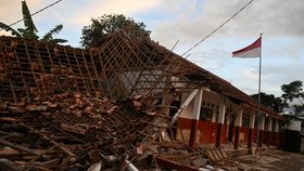 Devastating earthquake in Java, Indonesia.  (21.11.2022)