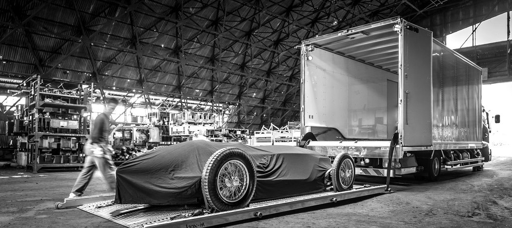 Infiniti Prototype 9