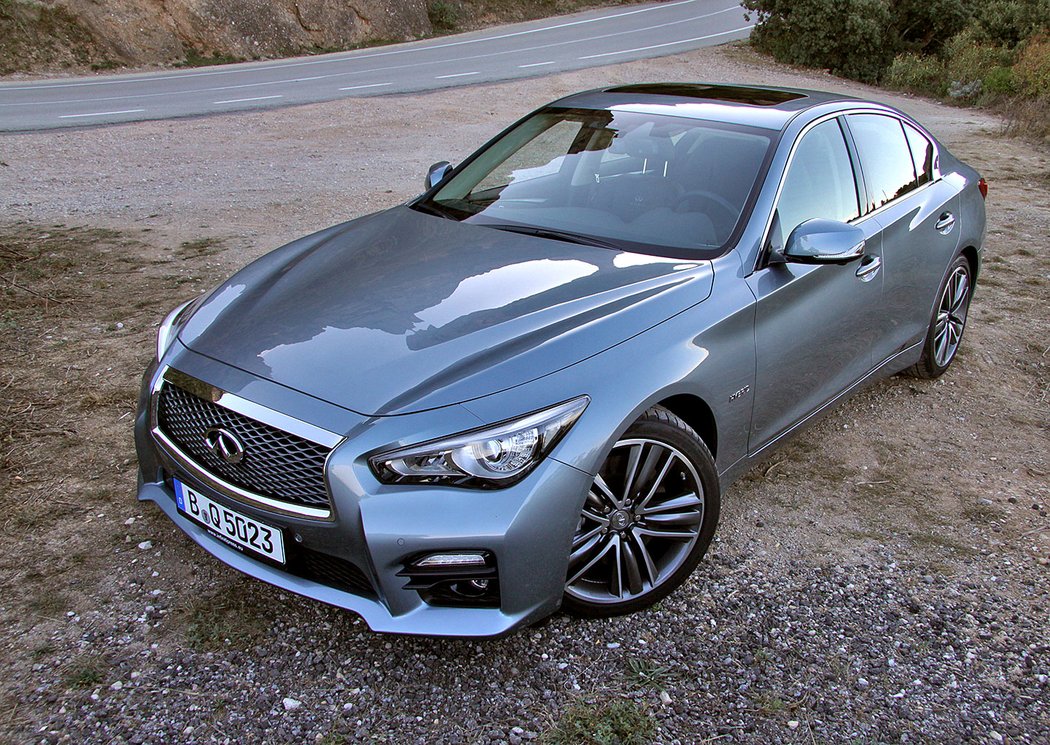 Infiniti Q50