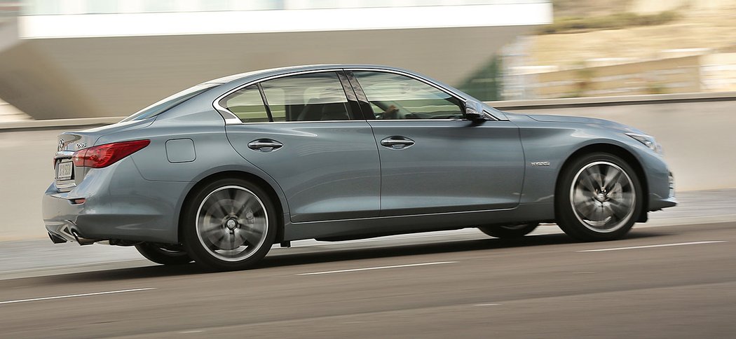 Infiniti Q50