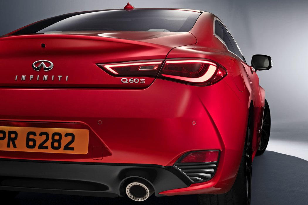 Infiniti Q60