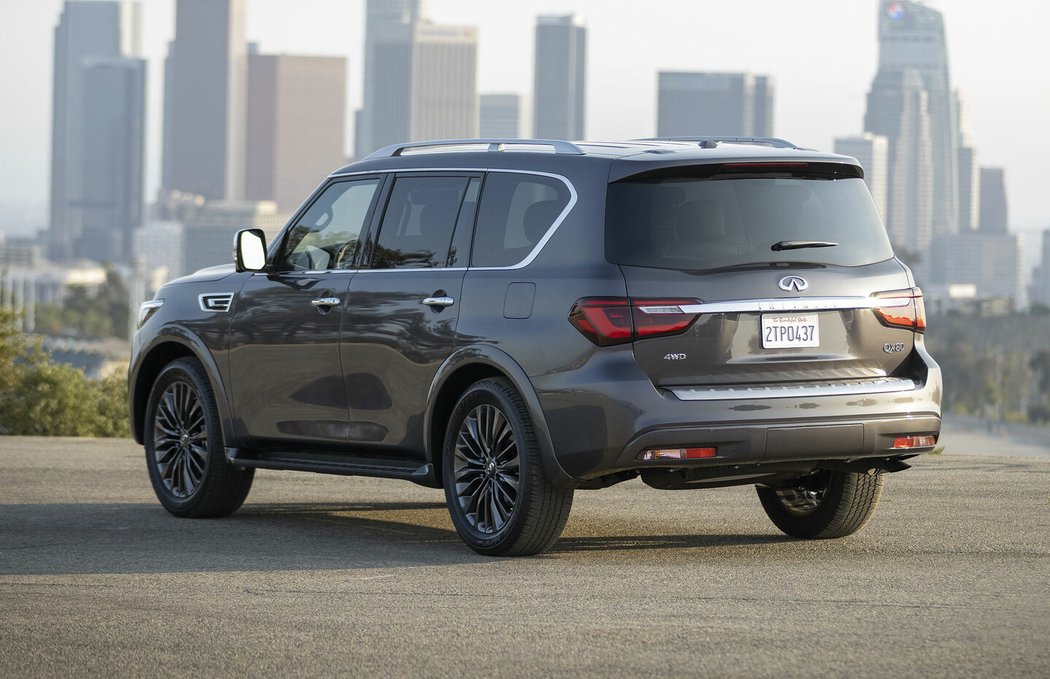 Infiniti QX80