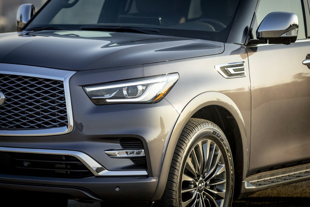 Infiniti QX80