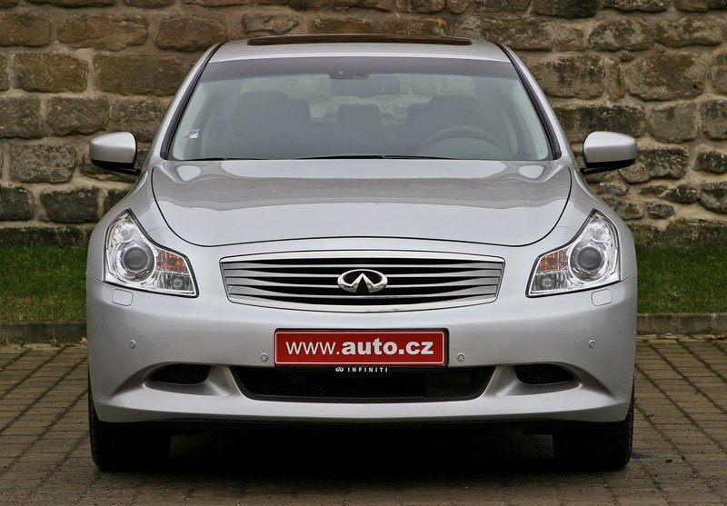 Infiniti G