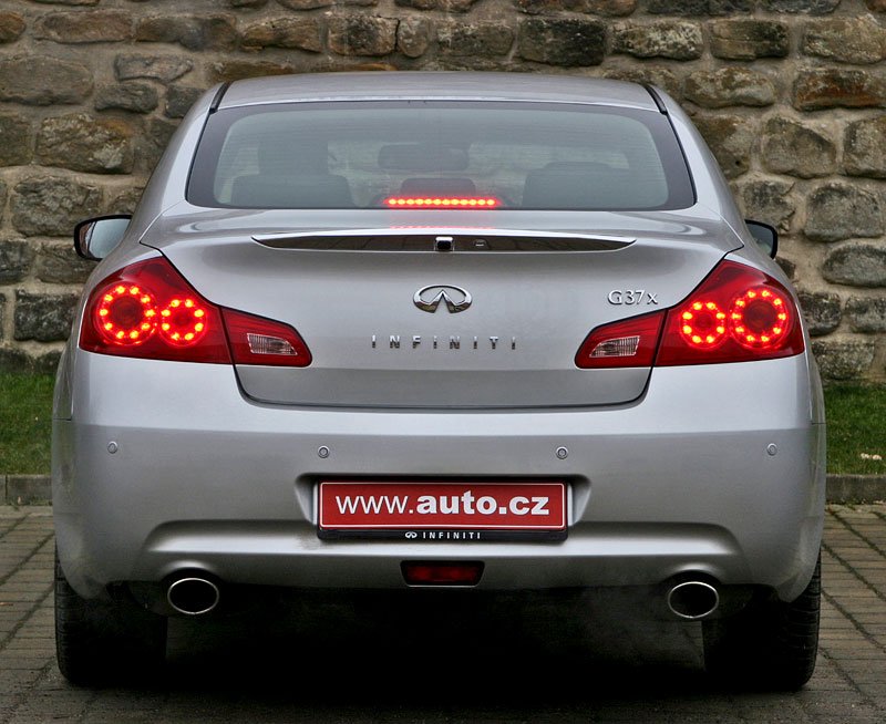 Infiniti G