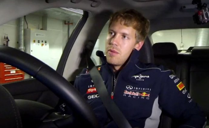 Jak si vede Sebastien Vettel jako Infiniti Director of Performance?