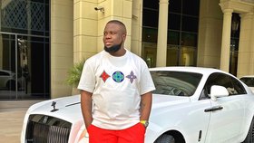 Nigerijec Raymond Abbas alias Hushpuppi je obviněn z podvodu v přepočtu za 10 miliard korun.