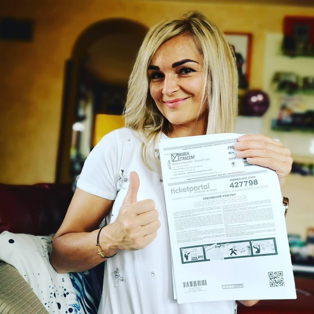 Inge Galiová pracuje jako trenérka fitness. Specializuje se na fitbox a flowin