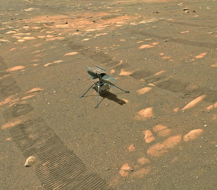 Vrtulník Ingenuity na Marsu