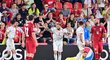 Inigo Martínez se raduje z vyrovnávacího gólu v zápase proti Česku