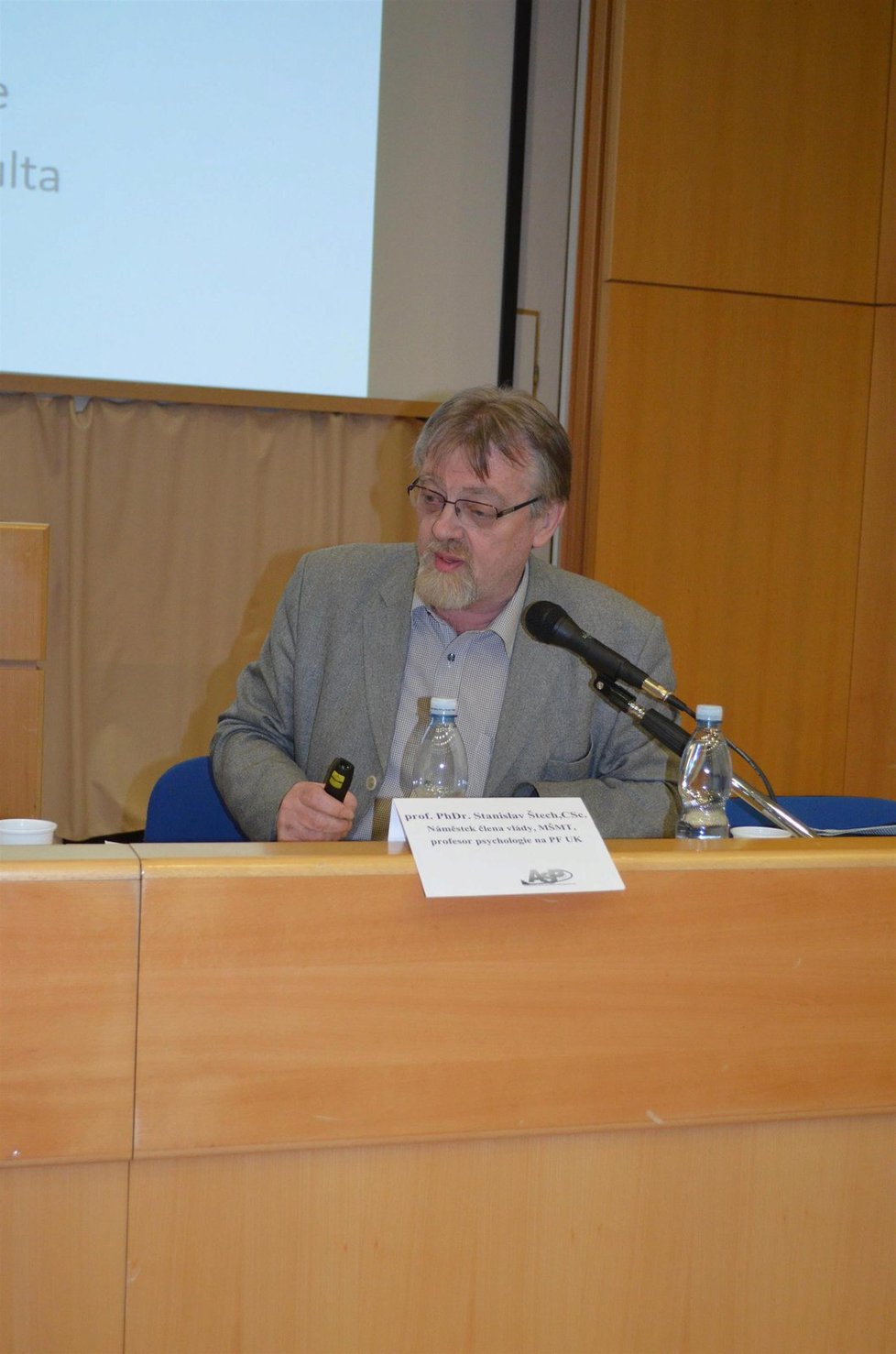 Náměstek ministryně školství Stanislav Štech přijel na víkendovou konferenci Asociace speciálních pedagogů (ASP).