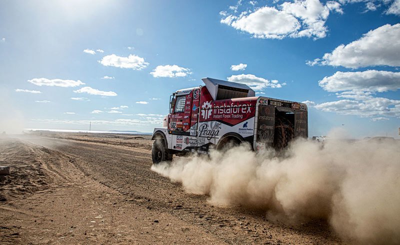 Dakar 2020 Instaforex Loprais Praga