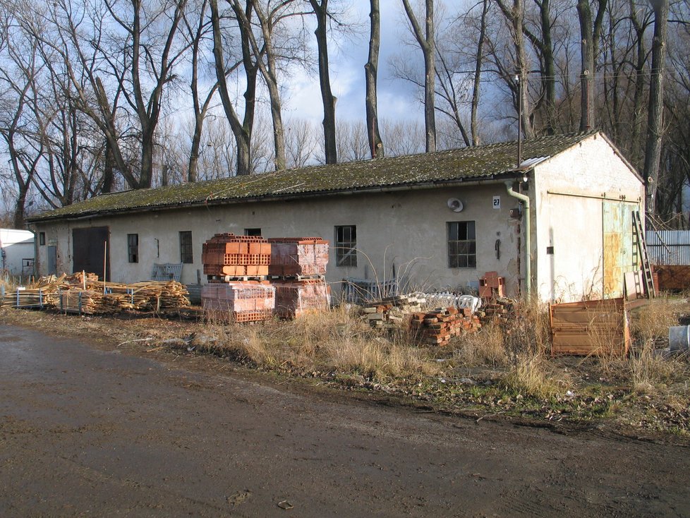 Takto v dnešní době vypadají pozůstatky po bývalém internačním táboře ve Svatobořicích.