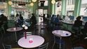 Před 20 lety byla v Londýně otevřena první internetová kavárna