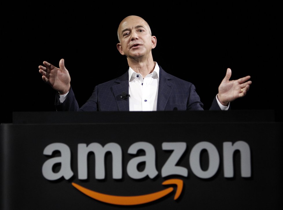 Jeff Bezos (49, Amazon) – 25,2 miliardy dolarů
