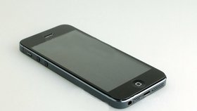 iPhone 5 by měl být představen 12. září