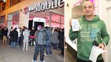 První majitel zlatého iPhonu 5S v Česku: Čekal jsem na něj téměř 20 hodin!