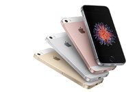 Apple naschvál snižuje výkon starších iPhonů. Prý kvůli baterii, ne obchodu
