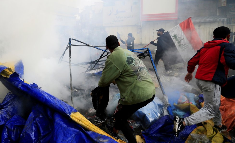 Při střetech demonstrantů s policií v Iráku zemřeli čtyři lidé (25. 1. 2020)