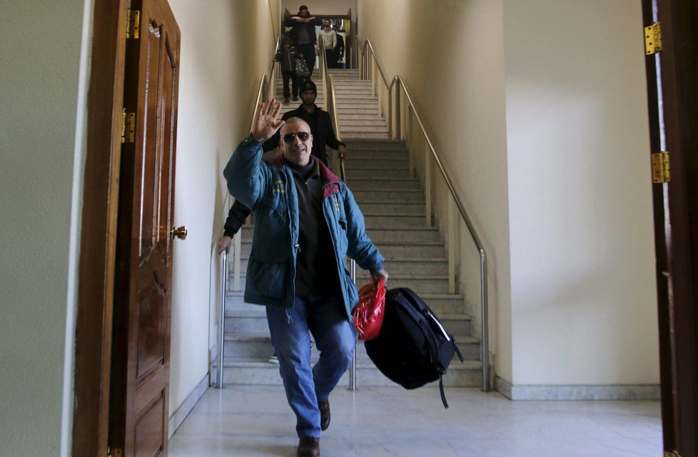 Iráčtí běženci po návratu domů neskrývali radost.