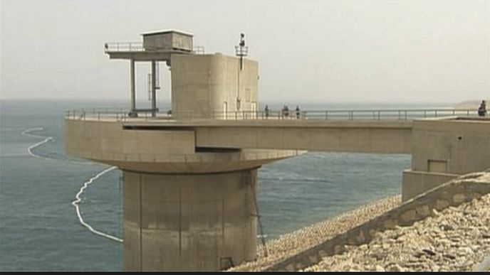 Přehrada u města Mosul Přehrada u města Mosul