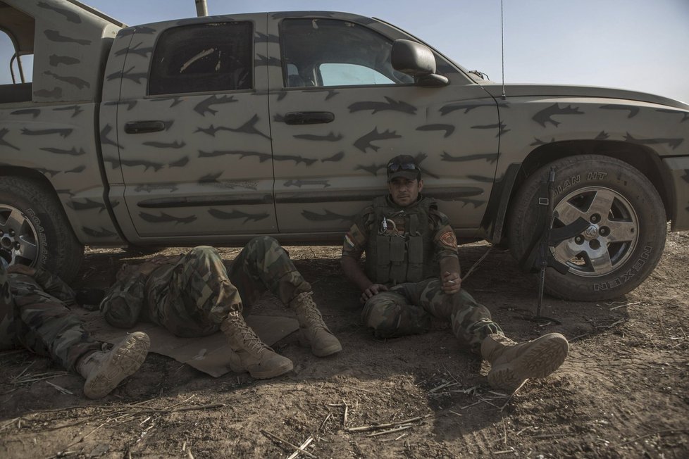 Kurdské milice u irácké vesnice Muftí