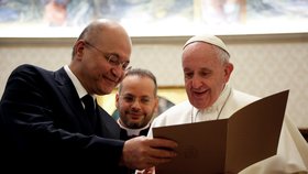 Papež František s iráckým prezidentem Barhamem Sálihem ve Vatikánu (25. 1. 2020)