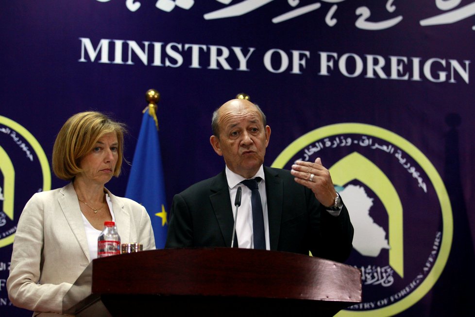 Irácký ministr zahraničí Ibráhím Džaafarí na společné tiskové konferenci se svým francouzským protějškem.