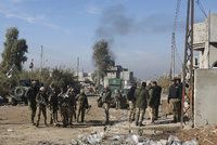 Irácká armáda našla další masový hrob ISIS: Leželo v něm 89 těl zajatců