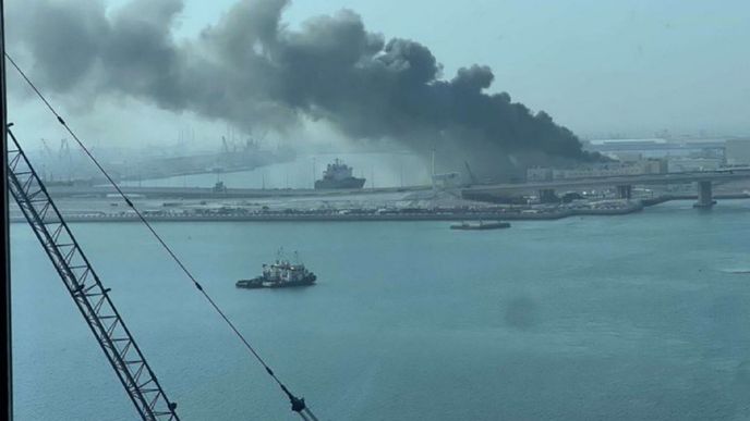 Útok v Abú Dhabí (1.3.2026) Útok v Abú Dhabí (1.3.2026)