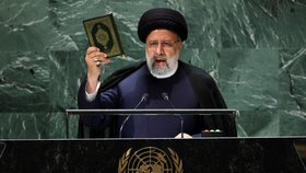 Íránský prezident Ebráhím Raísí na Valném shromáždění OSN (19. 9. 2023)