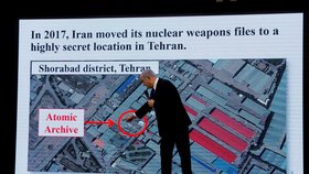 Netanjahu na mimořádné tiskové konferenci informuje o tajním íránském jaderném projektu