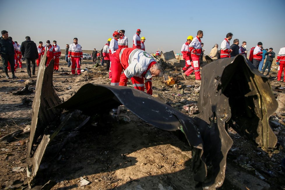 Tragický pád letadla ukrajinských aerolinií po startu z íránského Teheránu (8. 1. 2020)