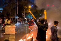 Tresty pro demonstranty! Írán chce za každou cenu potlačit protesty proti režimu