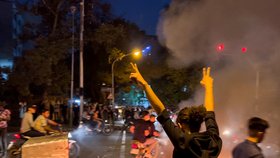 Tresty pro demonstranty! Írán chce za každou cenu potlačit protesty proti režimu