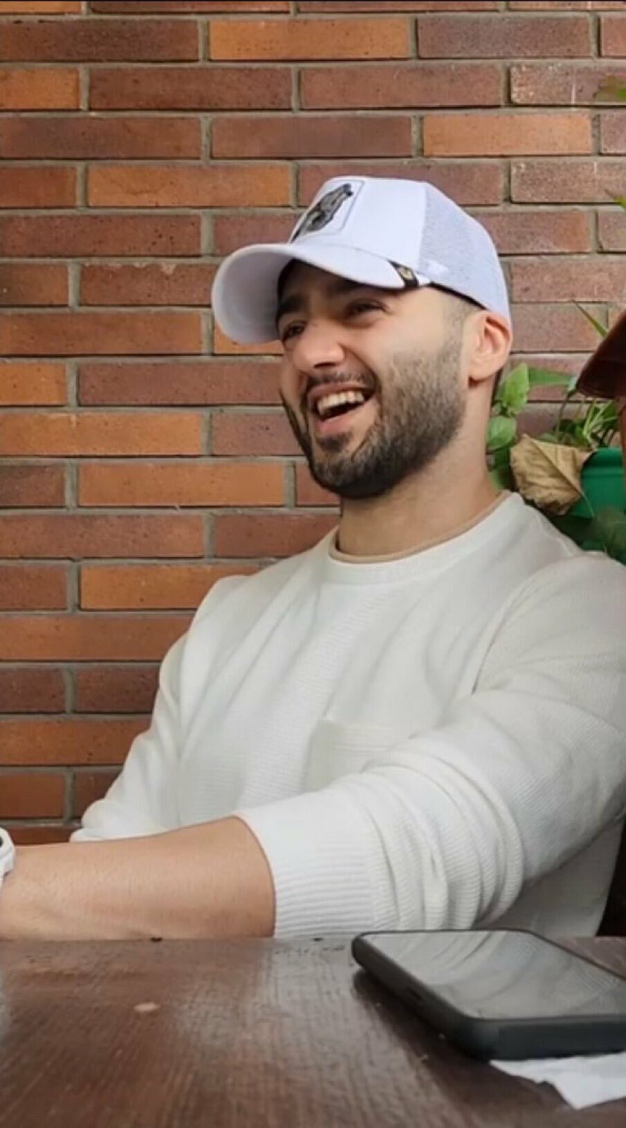 Nsk Rapper GALERIE: Slavného rappera odsoudili k trestu smrti! Kritizoval íránský ...