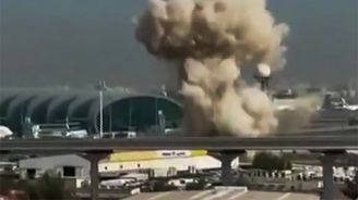 Pokračování války v Abú Dhabí: Na drony jsme si zvykli, bavíme se falešnými zprávami z Česka Pokračování války v Abú Dhabí: Na drony jsme si zvykli, bavíme se falešnými zprávami z Česka