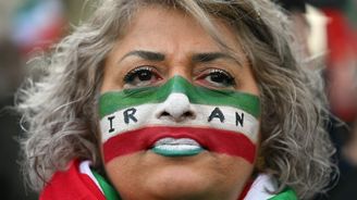 Írán se přibližuje revoluci, která by mohla změnit svět. Trump nevylučuje, že zamíchá kartami Írán se přibližuje revoluci, která by mohla změnit svět. Trump nevylučuje, že zamíchá kartami