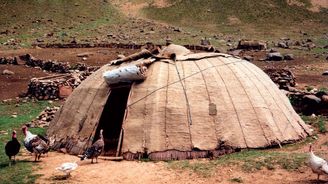 Mizející Šáhsavanové aneb Na návštěvě u kmene severoíránských kočovných pastevců