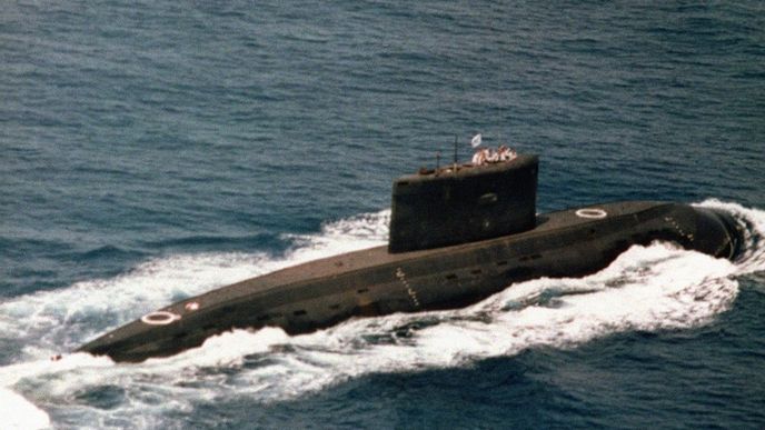 Íránské námořnictvo diponuje i třemi ponorkami ruské výroby