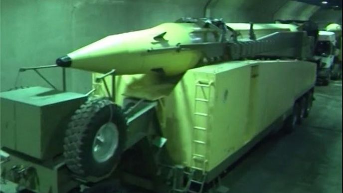 Íránské podzemní silo pro balistické rakety Emad