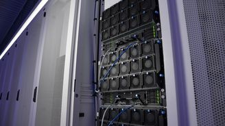 Australská firma přešla z těžby krypta k AI datacentrům. Raketově roste a získala vývoj v Praze Australská firma přešla z těžby krypta k AI datacentrům. Raketově roste a získala vývoj v Praze